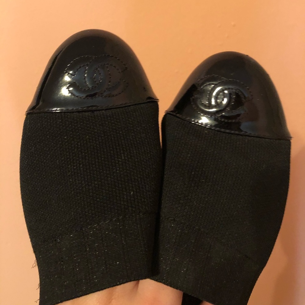 Chanel slides